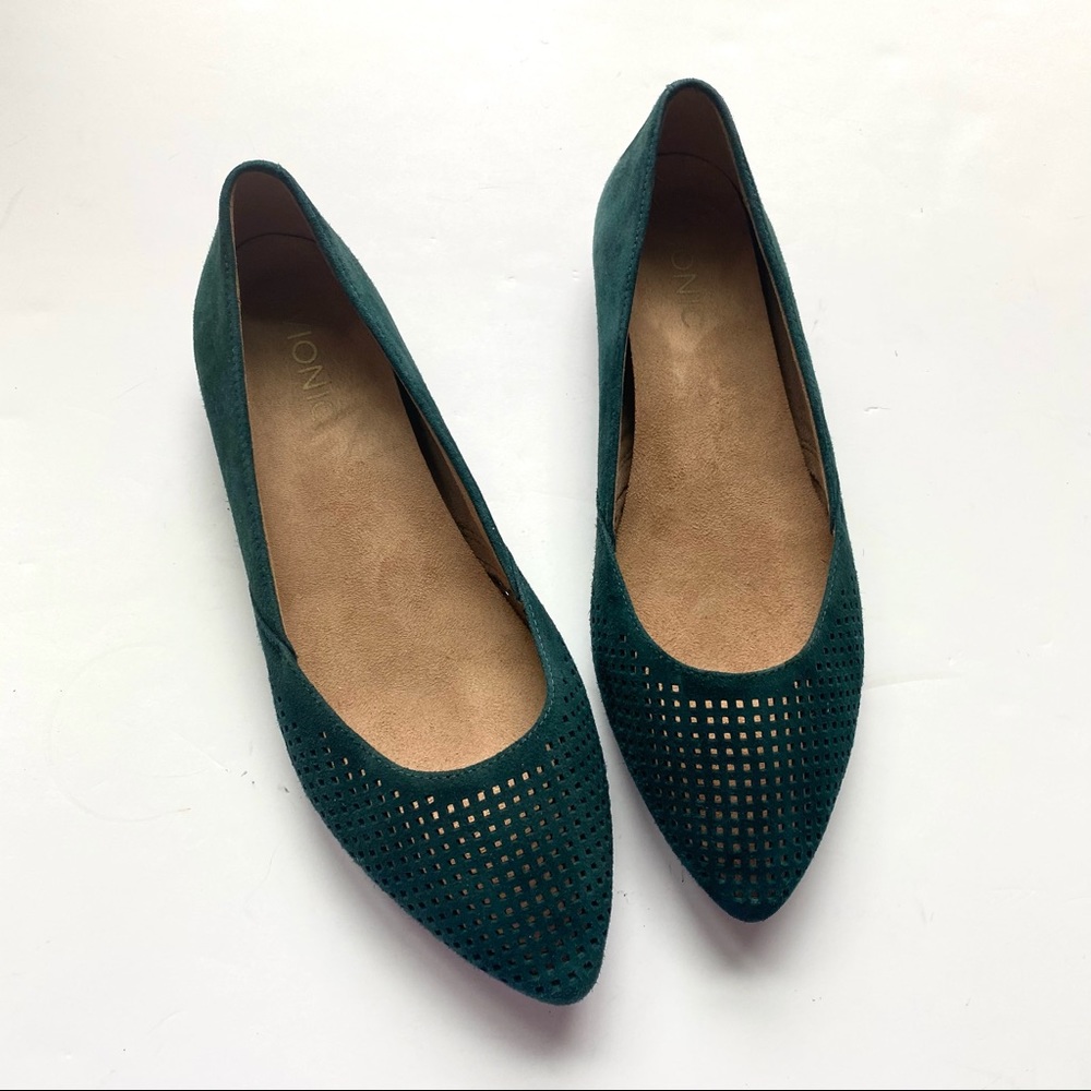 Vionic Teal Posey Pointed Toe Flats Size 8